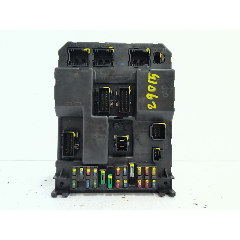 Recambio de caja reles / fusibles para peugeot 307 (3a/c) 1.4 hdi referencia OEM IAM 9650218180 9650217480 
