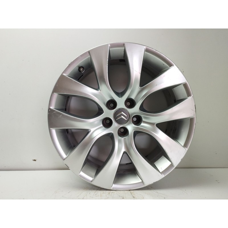 LLANTA 8JX18 0H H5 5X110