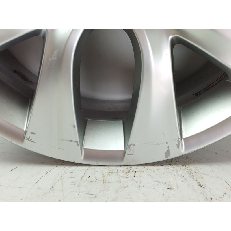 LLANTA 8JX18 0H 5H 5X110