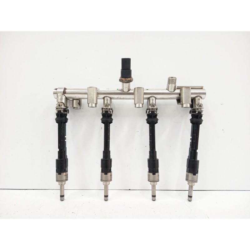 RAMPA INYECTORA A2820703200