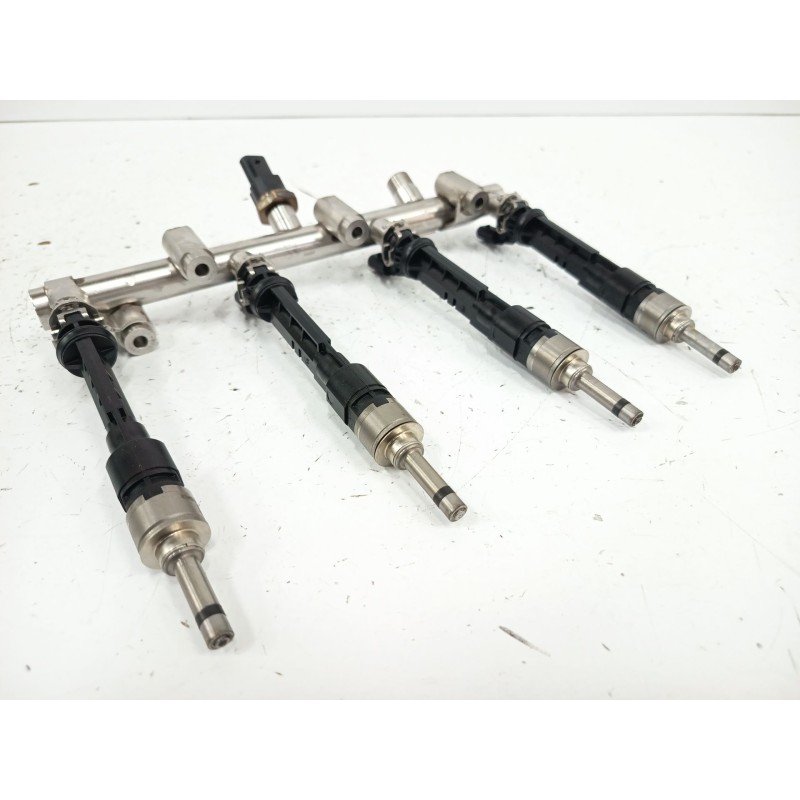 RAMPA INYECTORA A2820703200