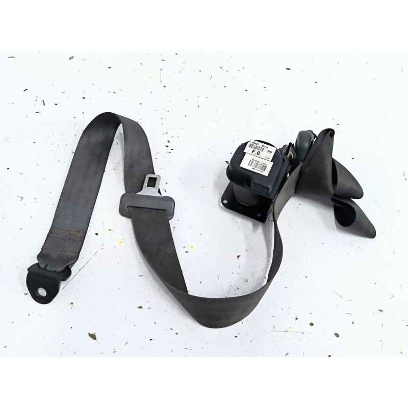 Recambio de cinturon seguridad delantero derecho para kia k2500 caja/chasis (sd) 2.5 d referencia OEM IAM 888204E210  
