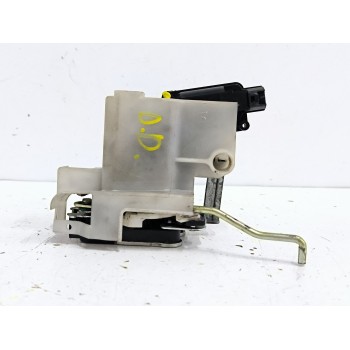Recambio de cerradura puerta delantera derecha para kia k2500 caja/chasis (sd) 2.5 d referencia OEM IAM 813204E010  