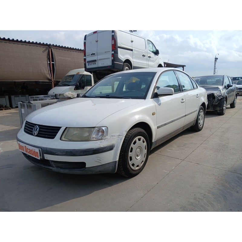 VOLKSWAGEN PASSAT B5 (3B2) 1998