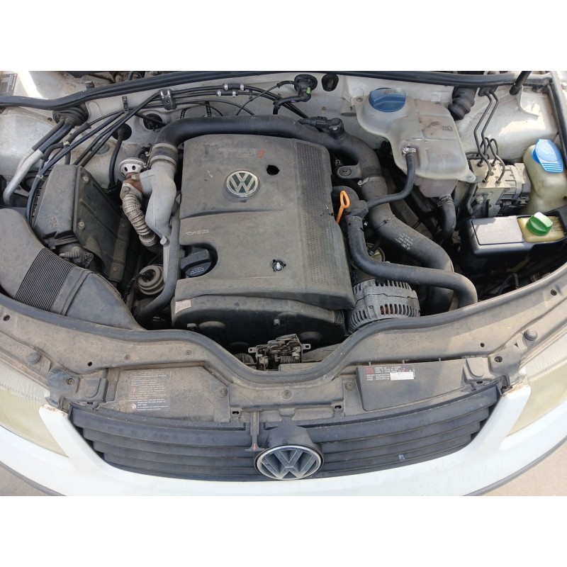 VOLKSWAGEN PASSAT B5 (3B2) 1998