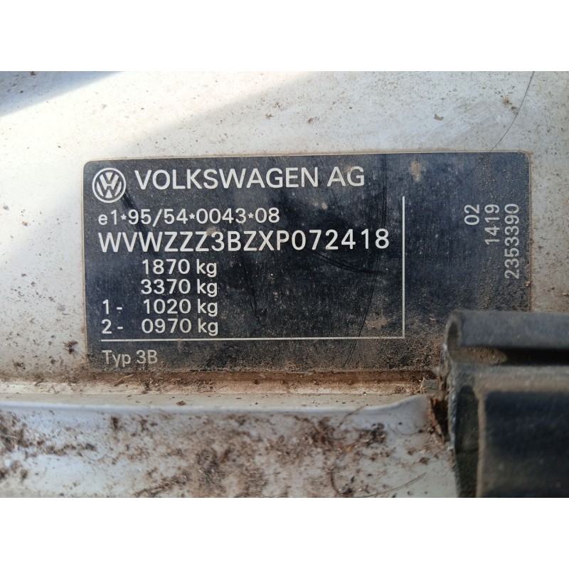 VOLKSWAGEN PASSAT B5 (3B2) 1998