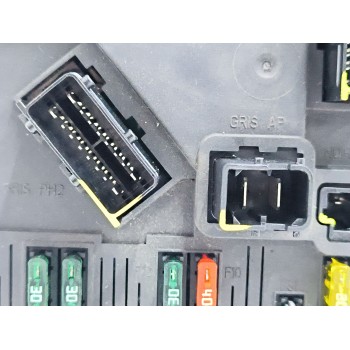 Recambio de caja reles / fusibles para peugeot partner monospace (5_, g_) 1.6 hdi 90 referencia OEM IAM 9657999680  