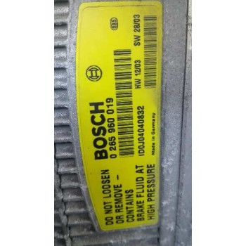 mercedes-benz clase e (w211) berlina del año 2004