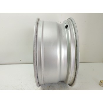 Recambio de llanta para bmw 1 (e87) 120 d referencia OEM IAM 6796242 7.5JX17H2 H5 5X125