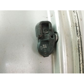 Recambio de llanta para toyota auris (_e18_) 1.2 (nre185_) referencia OEM IAM  6.5JX16 ET45 H5 5X117