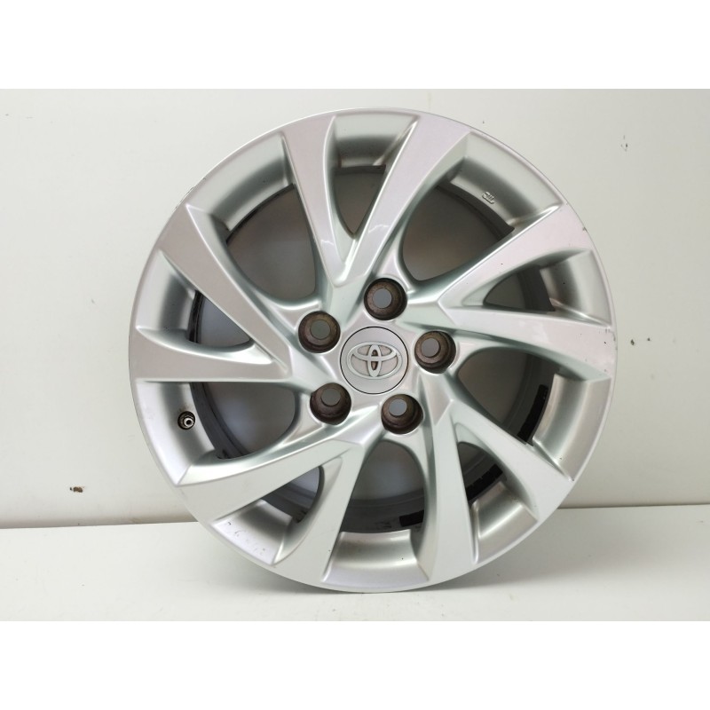 Recambio de llanta para toyota auris (_e18_) 1.2 (nre185_) referencia OEM IAM  6.5JX16 ET45 H5 5X117
