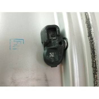 Recambio de llanta para toyota auris (_e18_) 1.2 (nre185_) referencia OEM IAM  6.5JX16 ET45 H5 5X117