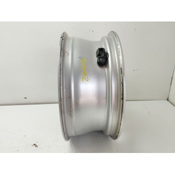 Recambio de llanta para toyota auris (_e18_) 1.2 (nre185_) referencia OEM IAM  6.5JX16 ET45 H5 5X117