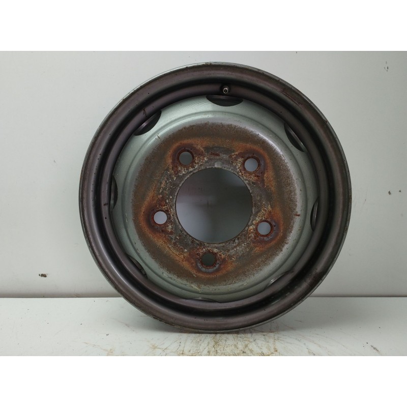 Recambio de llanta para nissan trade caja/chasis 3.0 d referencia OEM IAM 527117 5JX15H H5 5X160