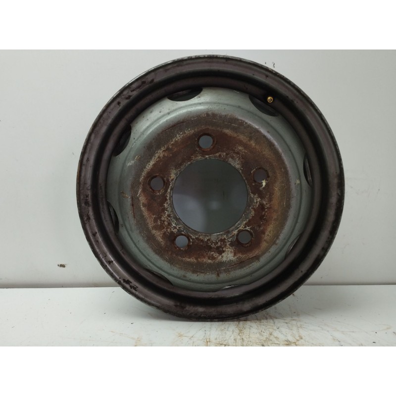 Recambio de llanta para nissan trade caja/chasis 3.0 d referencia OEM IAM 527117 5JX15H H5 5X160