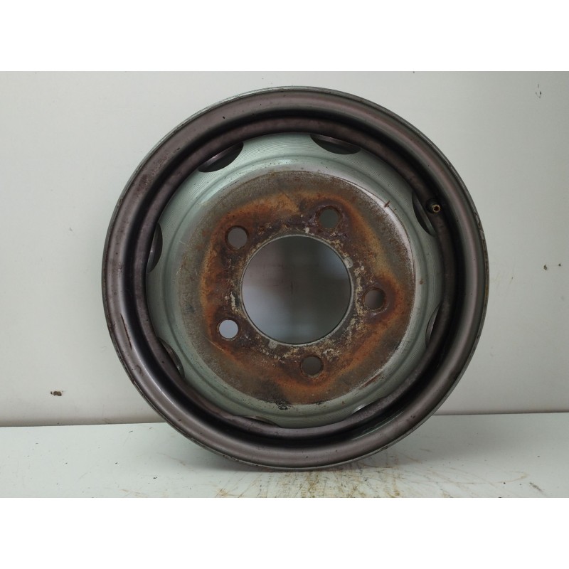 Recambio de llanta para nissan trade caja/chasis 3.0 d referencia OEM IAM 527117 5JX15H H5 5X160