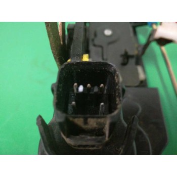 Recambio de cerradura puerta delantera izquierda para ssangyong rodius xdi referencia OEM IAM   