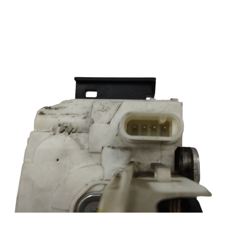 CERRADURA PUERTA TRASERA DERECHA