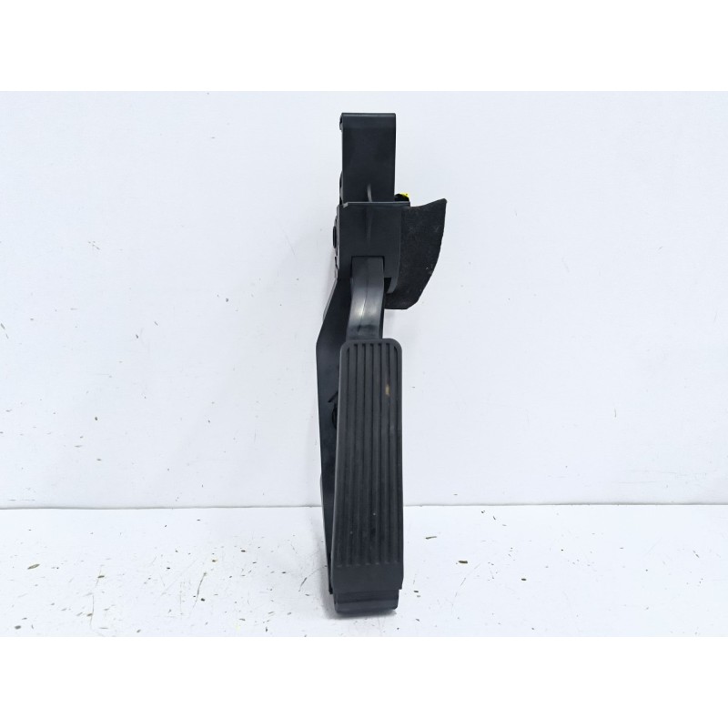 Recambio de pedal acelerador para mercedes-benz clase c (w203) c 270 cdi (203.016) referencia OEM IAM A2033000104  