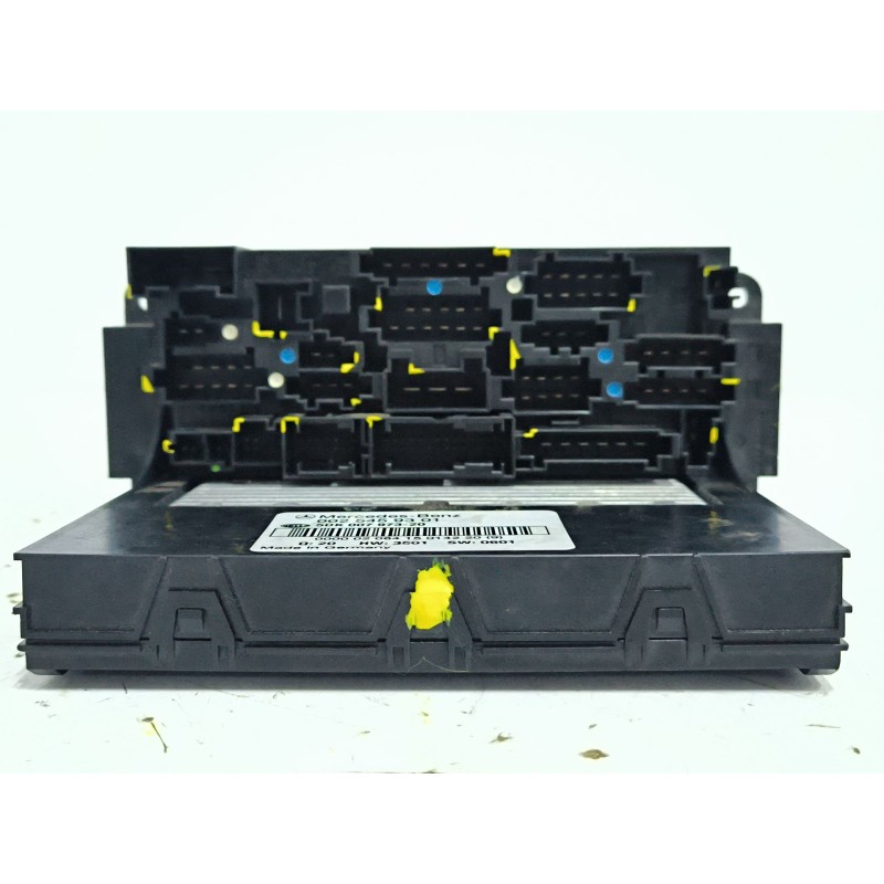 CAJA RELES / FUSIBLES 5DK00797320