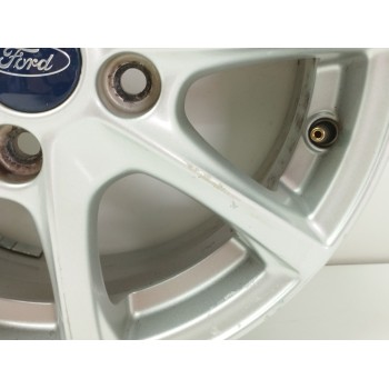 Recambio de llanta para ford fiesta vii (hj, hf) 1.1 ti-vct referencia OEM IAM CNX8A 6JX15H2 ET45 H4 4X108