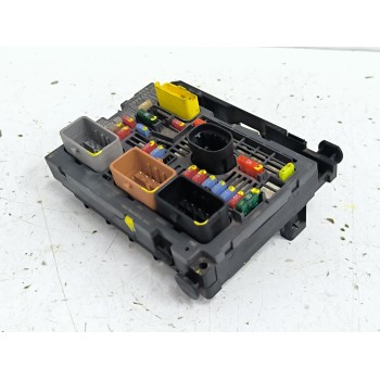 Recambio de caja reles / fusibles para citroën berlingo multispace (b9) 1.6 hdi 110 referencia OEM IAM 9675878480  