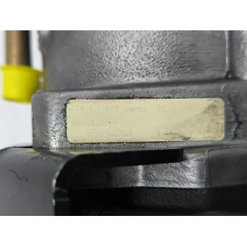Recambio de bomba inyeccion para ford mondeo iii sedán (b4y) 2.0 tdci referencia OEM IAM R9044Z032A  