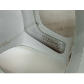 Recambio de llanta para jeep renegade suv (bu, b1, bv) 1.6 crd referencia OEM IAM 735577525 7JX17H2 ET40 H5 5X115