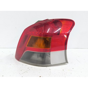 Recambio de piloto trasero derecho para toyota yaris (_p9_) 1.0 vvt-i (ksp90_) referencia OEM IAM 815510D250  