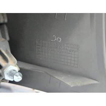 Recambio de piloto trasero izquierdo para toyota yaris (_p9_) 1.0 vvt-i (ksp90_) referencia OEM IAM 815610D250  