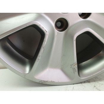 Recambio de llanta para dacia duster (hs_) 1.5 dci referencia OEM IAM 403004803R 6.5JX16 ET50 H5 5X116
