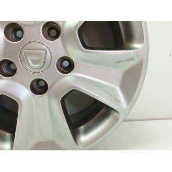 Recambio de llanta para dacia duster (hs_) 1.5 dci referencia OEM IAM 403004803R 6.5JX16 ET50 H5 5X116