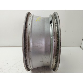 Recambio de llanta para dacia duster (hs_) 1.5 dci referencia OEM IAM 403004803R 6.5JX16 ET50 H5 5X116