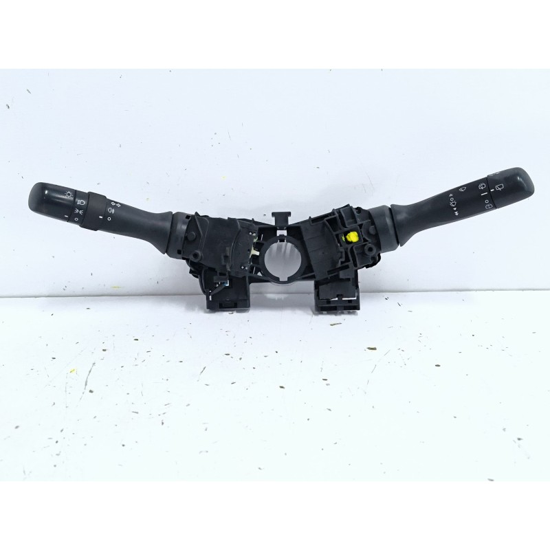Recambio de mando multifuncion para toyota yaris (_p9_) 1.0 vvt-i (ksp90_) referencia OEM IAM 841400D091 846520D031 