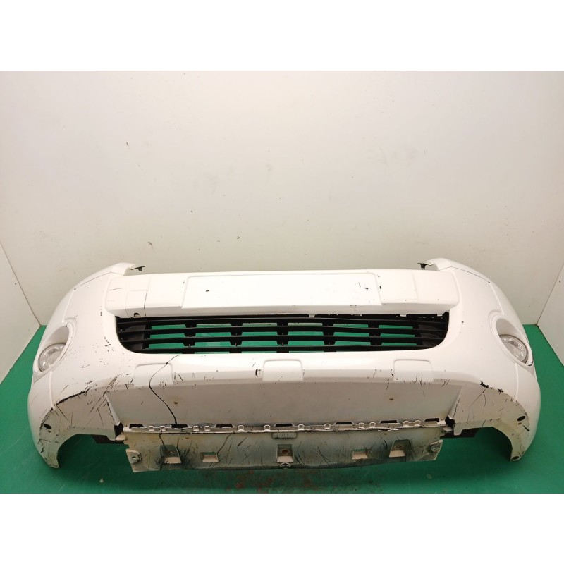 PARAGOLPES DELANTERO 7401PT