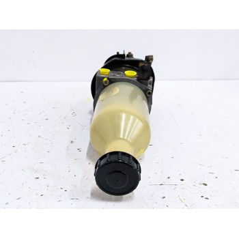 Recambio de bomba direccion para renault clio i (b/c57_, 5/357_) 1.9 d referencia OEM IAM 7700829784  