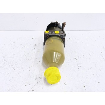 Recambio de bomba direccion para renault express furgón/monospace (f40_, g40_) 1.9 d (f40r) referencia OEM IAM 7700829784  