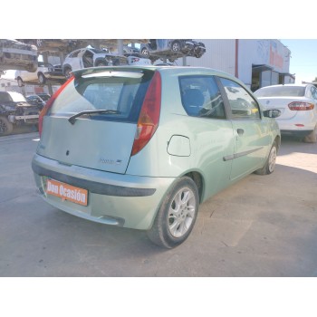 fiat punto (188_) del año 2001