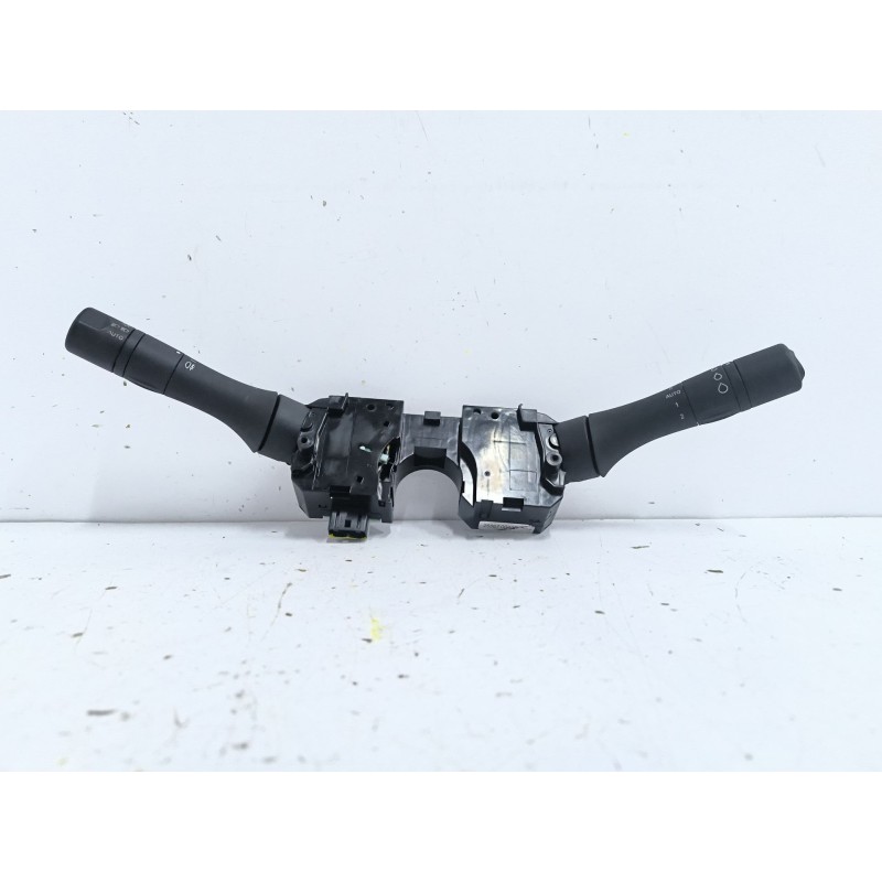 Recambio de mando multifuncion para renault fluence (l3_) 1.5 dci (l30b) referencia OEM IAM 255670040R  