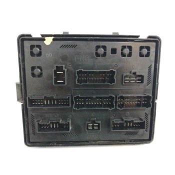 Recambio de caja reles / fusibles para ssangyong rodius 2.7 turbodiesel cat referencia OEM IAM   