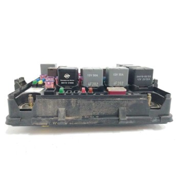 Recambio de caja reles / fusibles para ssangyong rodius 2.7 turbodiesel cat referencia OEM IAM   