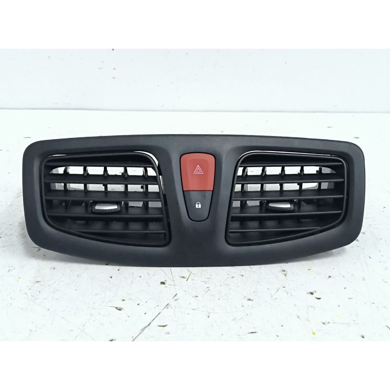 Recambio de rejilla aireadora para renault fluence (l3_) 1.5 dci (l30b) referencia OEM IAM 682600047R 252100004R 