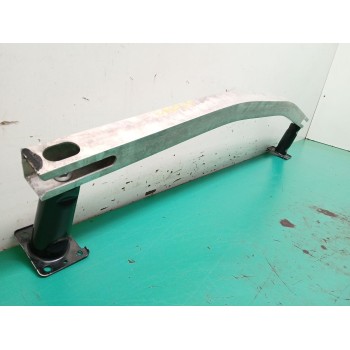 Recambio de travesaño inferior para toyota c-hr (_x1_) 1.8 hybrid (zyx10_, zyx11_) referencia OEM IAM 52132F4010  