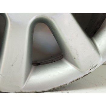 Recambio de llanta para toyota corolla verso (r1) 2.2 turbodiesel cat referencia OEM IAM 426110F070 6.5JX16 ET45 H5 5X115