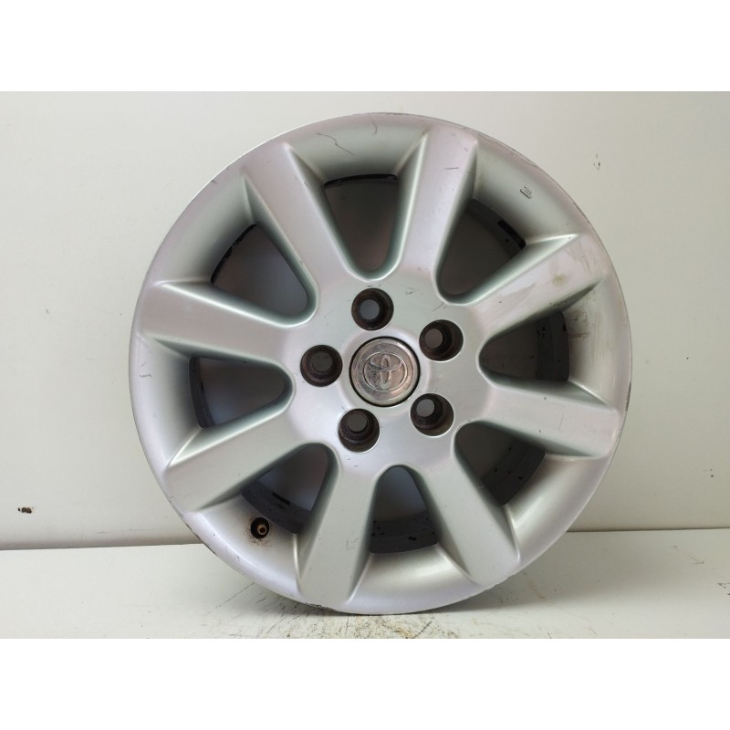 Recambio de llanta para toyota corolla verso (r1) 2.2 turbodiesel cat referencia OEM IAM 426110F070 6.5JX16 ET45 H5 5X115