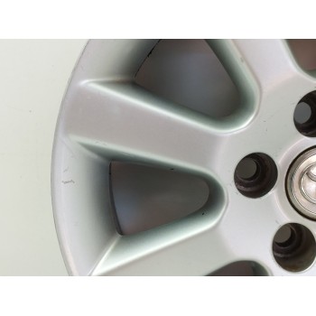 Recambio de llanta para toyota corolla verso (r1) 2.2 turbodiesel cat referencia OEM IAM 426110F070 6.5JX16 ET45 H5 5X115