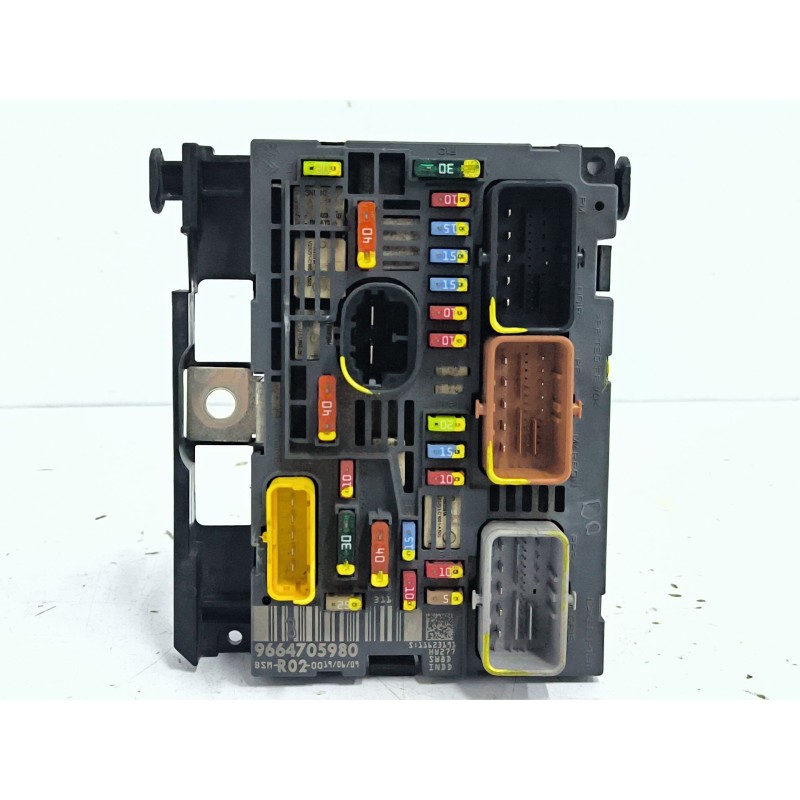 Recambio de caja reles / fusibles para citroën c5 iii (rd_) 1.6 hdi 110 referencia OEM IAM 9664705980  