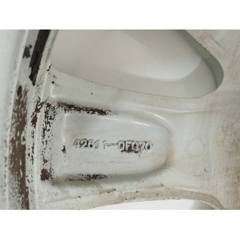 Recambio de llanta para toyota corolla verso (r1) 2.2 turbodiesel cat referencia OEM IAM 426110F070 6.5JX16 ET45 H5 5X115