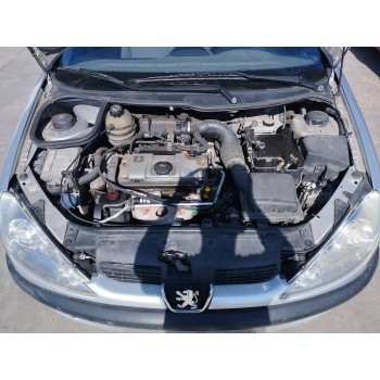 peugeot 206 berlina del año 2004
