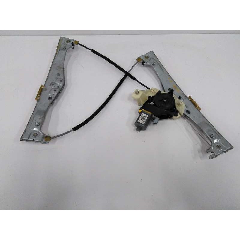 Recambio de elevalunas delantero izquierdo para citroën c4 cactus 1.2 12v vti referencia OEM IAM 9674252380 0130822571 